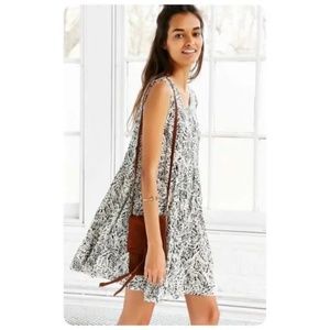 Ecoté Clary Godet Trapeze Swing Dress